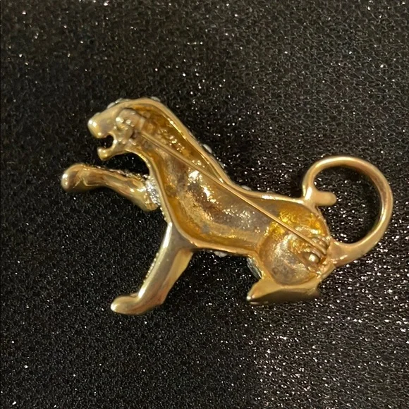 Elegant Gold and Black Leopard Brooch with Sparkling Stones! - Picture 3 of 3